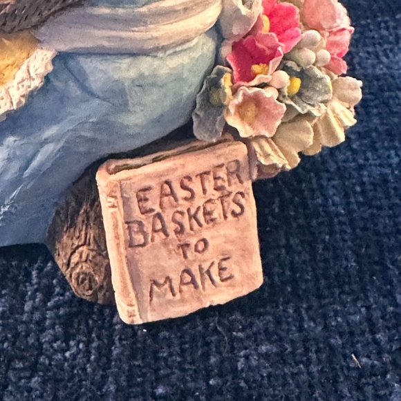 The Easter Bunny Family "Momma Making Basket" by United Design - Picture 7 of 10